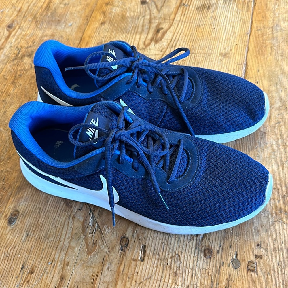 Men’s Nike Sneakers